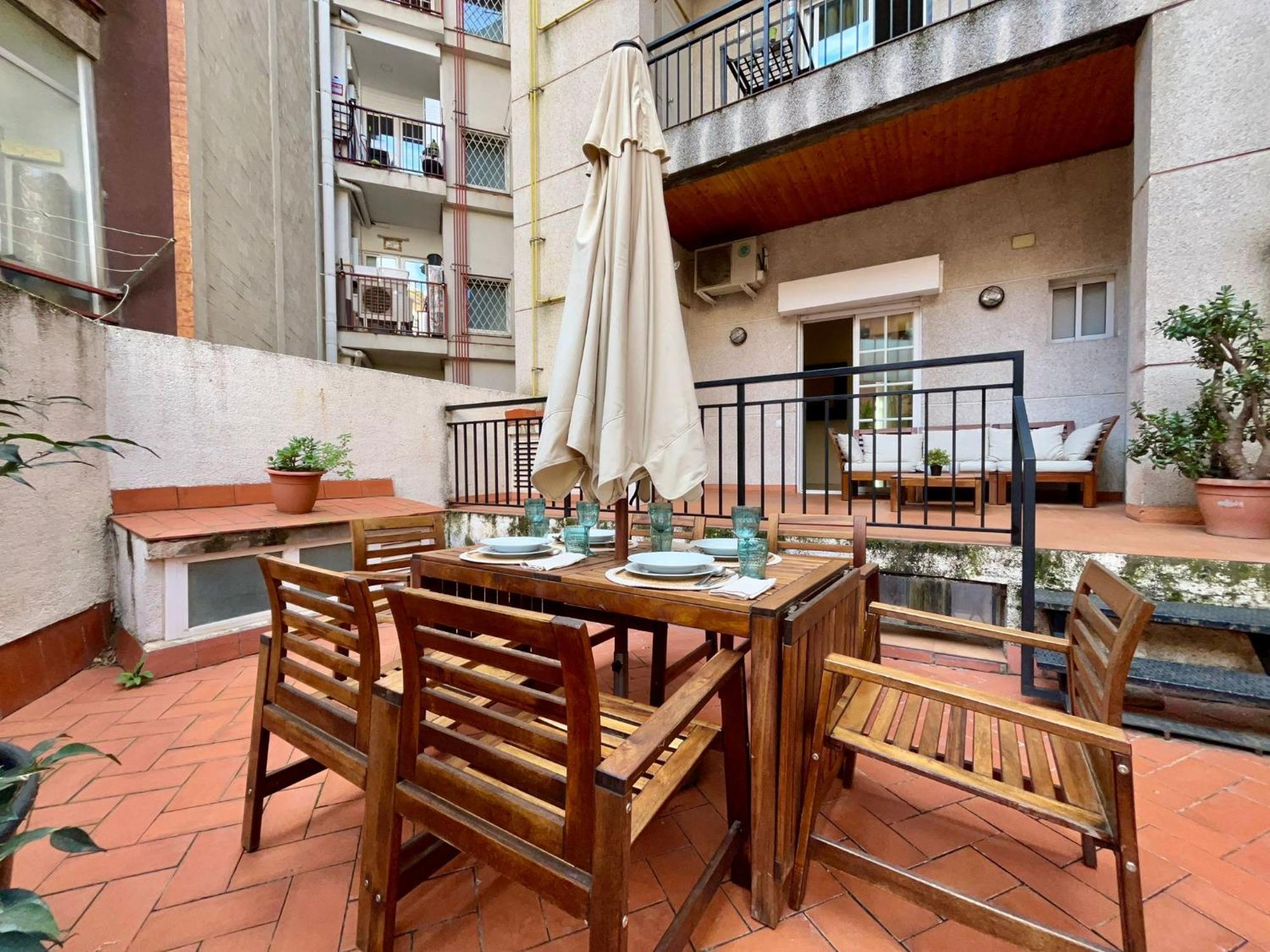 Urban Town Iv Apartment *
